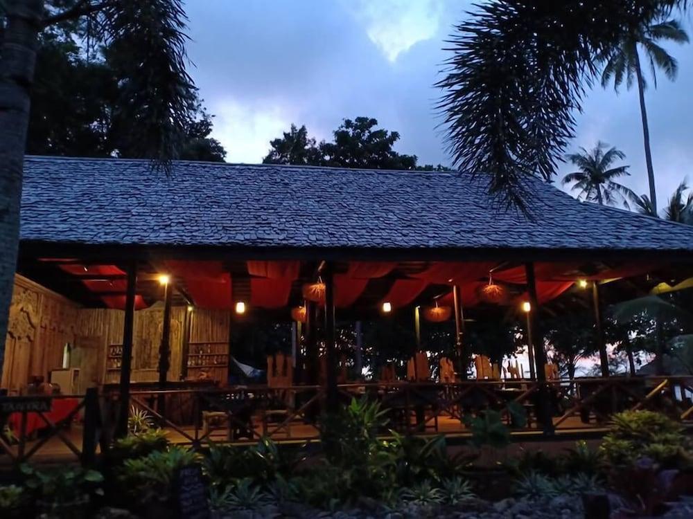 Nirvana Resort Koh Chang Bang Bao Beach Exterior photo